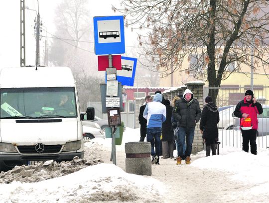 Kto powinien postawić wiatę dla pasażerów?