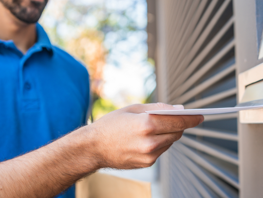 Listonosz nadal będzie pukał do drzwi?