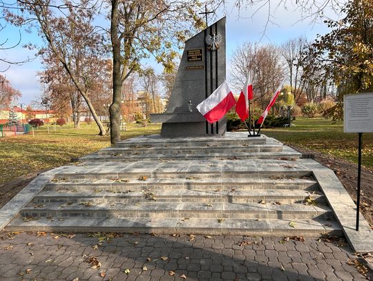 Łomazy. Zakończyli renowację pomników