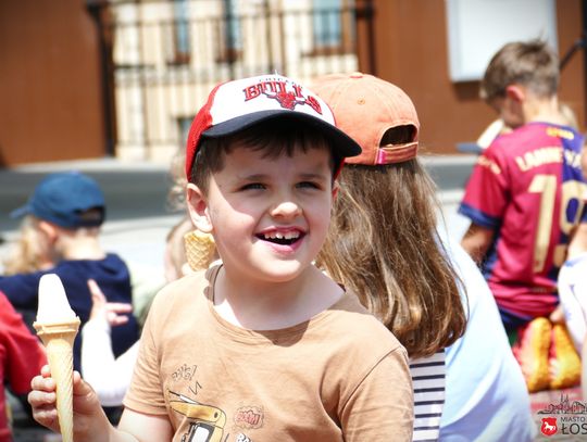 Dziecięce uśmiechy i sportowe wyzwania [GALERIA ZDJĘĆ]