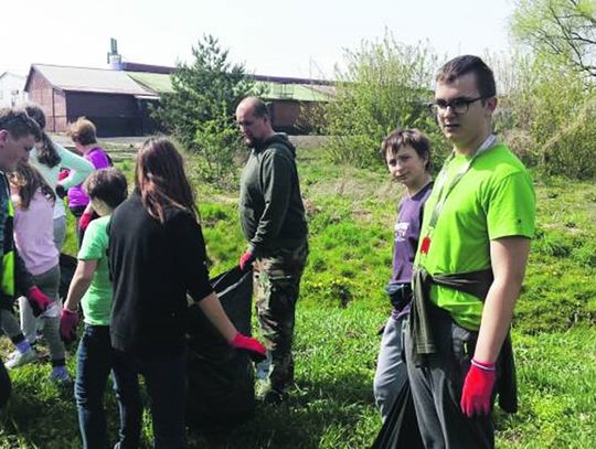 Łosice: Posprzątali brzegi rzeki