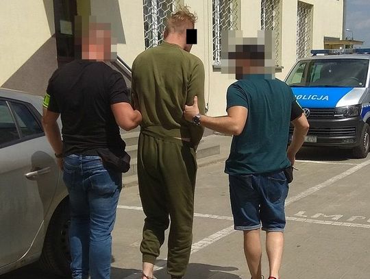 Masakra w Dubowie. Nożownik aresztowany, grozi mu dożywocie