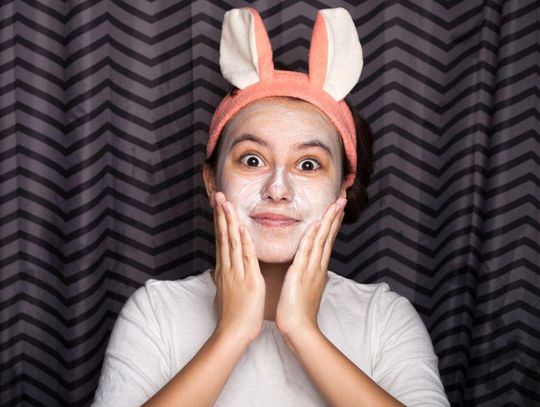 Maseczka z aspiryny, czyli sposób na pryszcze, zaskórniki i kaszkę na twarzy