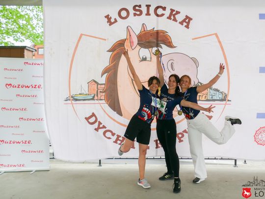 Międzynarodowe podium w Łosicach. III „Dycha z Kopyta” przyciągnęła setki biegaczy [GALERIA ZDJĘĆ]