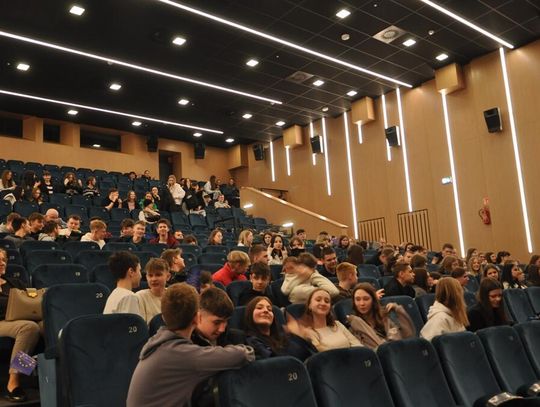 Międzyrzec Podlaski. Młodzież angażuje rówieśników