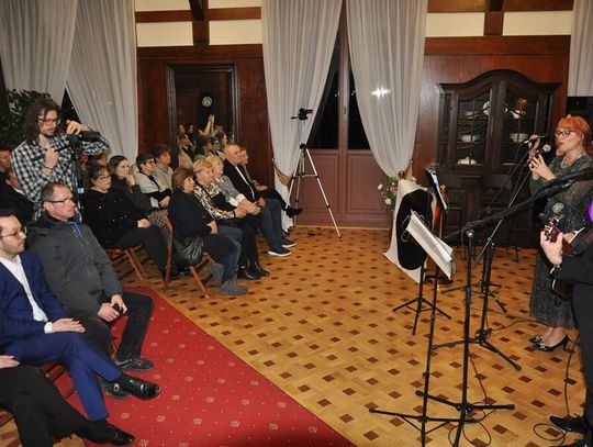 Międzyrzec Podlaski. Świętowali rocznicę oddania pałacu do użytku