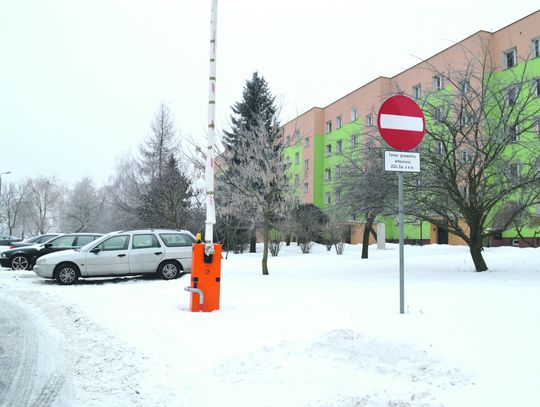 Mieszkańcy bloku na Janowskiej dostaną szlaban na parkowanie