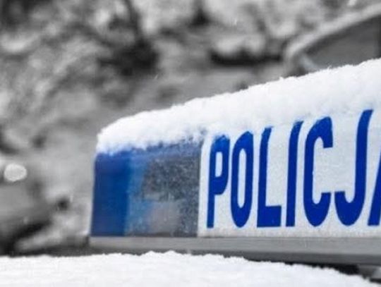 policja snieg samochód wypadek borki wyryki gmina zbuczyn biała podlaska