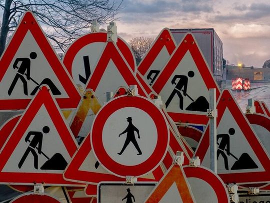 Miliony na drogi powiatowe i gminne Miliony na drogi powiatowe i gminne