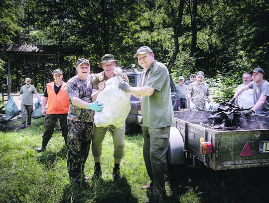 Myśliwi zapraszają na wspólne sprzątanie lasów