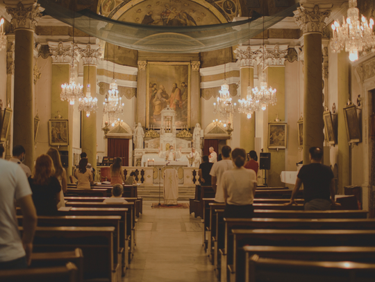 Sekularyzacja przyspiesza. Młodzi odchodzą od religii, Kościół traci wpływy