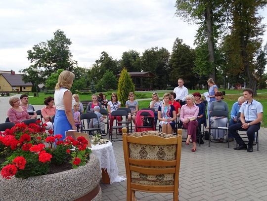 Narodowe Czytanie 2025 w Łomazach! Wspólnie przeczytajmy dzieła Jana Kochanowskiego