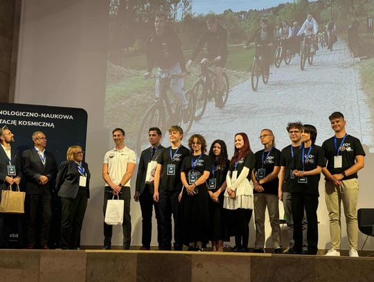 Nasi licealiści spotkali się ze Sławoszem Uznańskim-Wiśniewskim