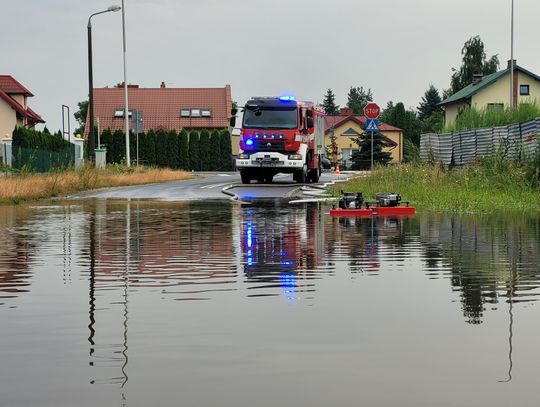 Nawałnica przeszła przez region. Strażacy ratowali domy i posesje