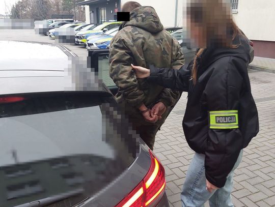 Nie stosował przepisów ruchu drogowego, wpadł z narkotykami