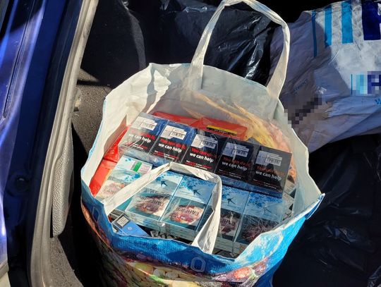 Nielegalne papierosy w pożyczonym aucie