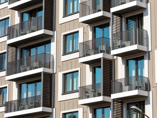 Nowe mieszkania bez balkonów? Rząd szykuje rewolucję na rynku nieruchomości