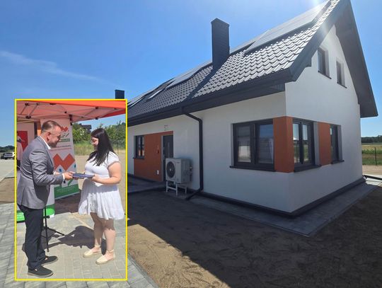 Nowy rozdział w Chotyłowie. Pierwsze klucze do domów SIM rozdane [GALERIA ZDJĘĆ, FILMIK]