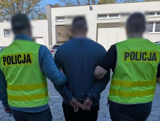 Obława zakończona sukcesem. Poszukiwany 8 listami gończymi, ENA i czerwoną notą Interpolu zatrzymany [FILM]