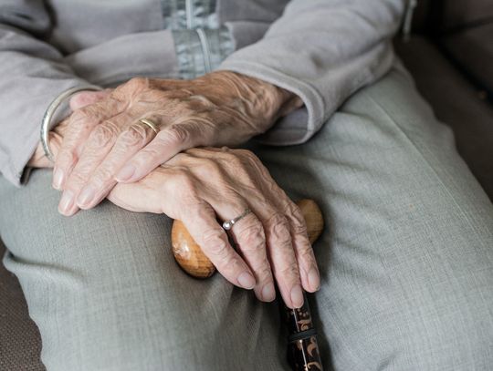 Opaski bezpieczeństwa dla międzyrzeckich seniorów, wyślą sygnał SOS