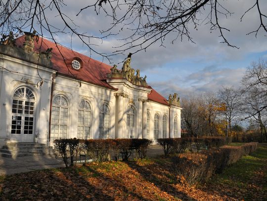 Oranżeria odczarowana. Do miasta popłynie ponad 6 mln zł Oranżeria odczarowana. Do miasta popłynie ponad 6 mln zł