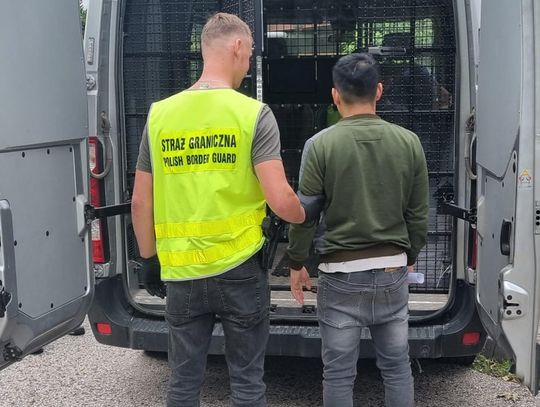 Organizowali nielegalne przekraczanie granicy