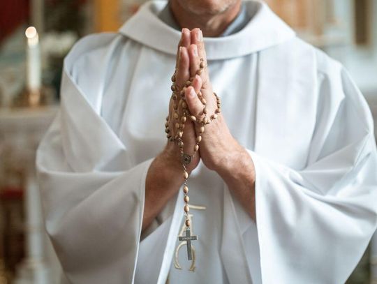 Oskarżył proboszcza o molestowanie i pobił. Sąd wydał wyrok