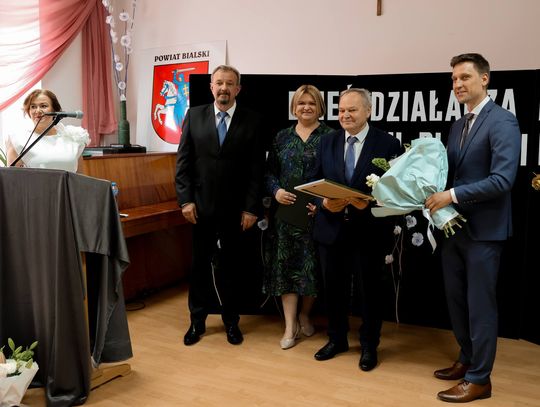 Otrzymali nagrody i stypendia w dziedzinie twórczości artystycznej [LISTA]