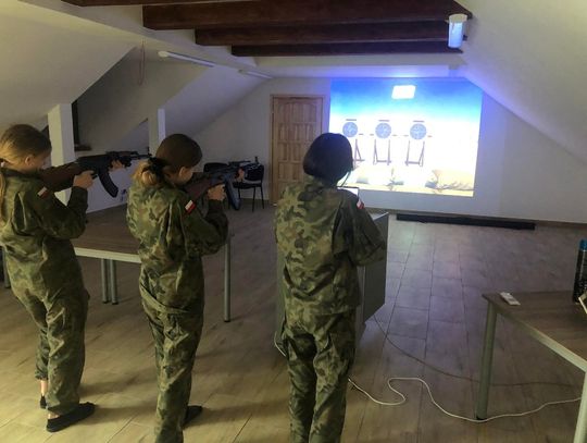 Otworzyli profesjonalną strzelnicę wirtualną w ALO w Terespolu