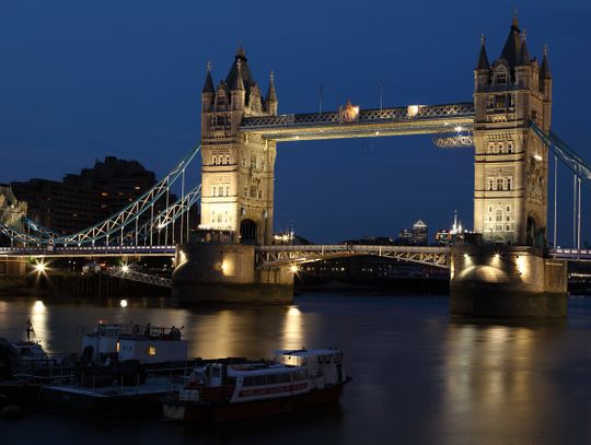 Paczka do Anglii - jak ją wysłać?