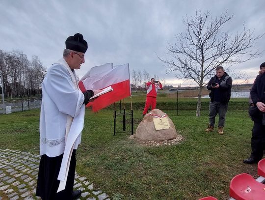 Pamiątkowa tablica z okazji 100-lecia Polskiego Związku Tenisowego