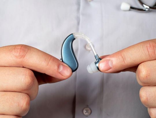 Parczew. Stracił 15 tys. zł przy sprzedaży aparatu słuchowego