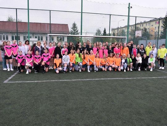 "Piątka" najlepsza w piłkę nożną w Białej Podlaskiej