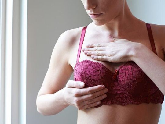 Piękny biust - jak zadbać o jędrność biustu? Poznaj Krem FRASHE (promocja dla czytelników!)