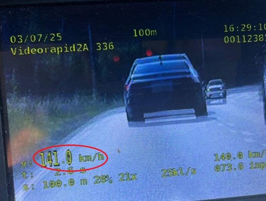 Pijany pędził przez wieś 141 km/h. 22-latek zatrzymany