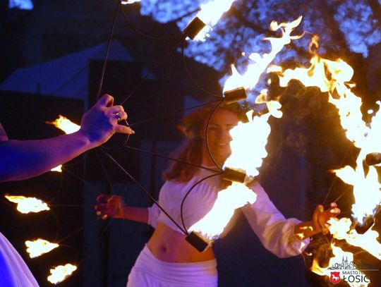 Piszczac. Dożynki z Teatrem Ognia Antidotum