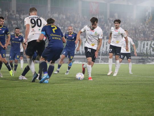 Podlasia zaczęło, Orlęta z nowym trenerem, Huragan wyczekuje