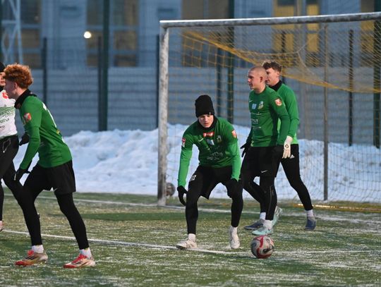 Podlasie w Warszawie przegrało z Łomżą