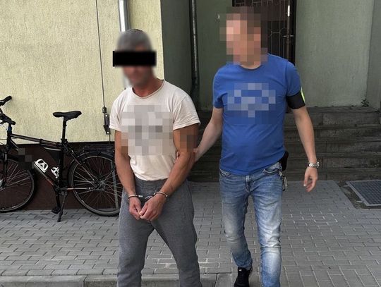 Biała Podlaska. Podpalacz samochodów zatrzymany [FILM]