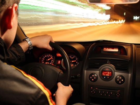 Podrasowane samochody i 300 km/h na liczniku. Czas na traktowanie przeróbek „z pełną surowością”