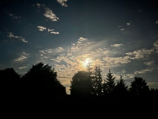 Pogoda na poniedziałek. Sprawdź, jaka będzie jutro aura