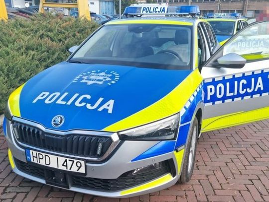 Policjanci bialskiej drogówki mają nowy radiowóz