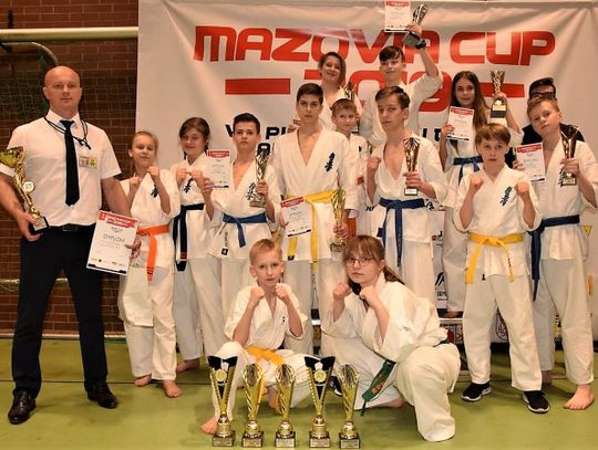 Popis bialskich karateków w turnieju Mazovia Cup