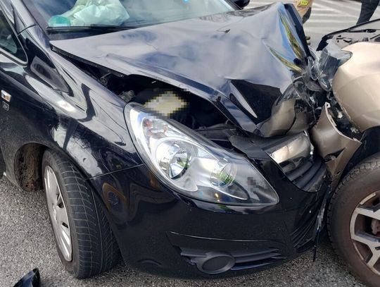 Pościg przez Białą Podlaską. Uciekał skradzionym autem, bez „prawka” i z narkotykami