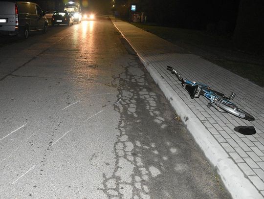 Potrącenie rowerzysty. Cyklista trafił do szpitala