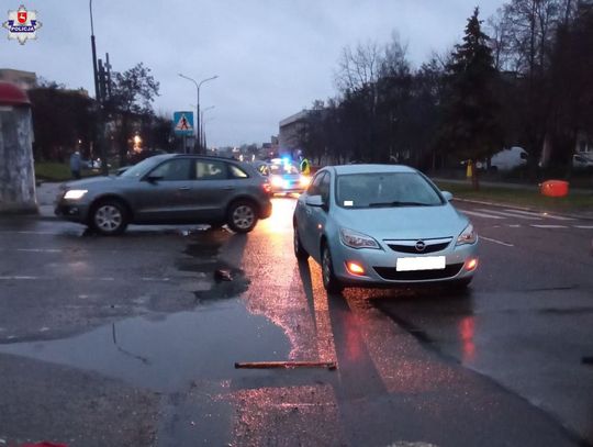 Potrącenie pieszej na przejściu. 68-latka trafiła do szpitala