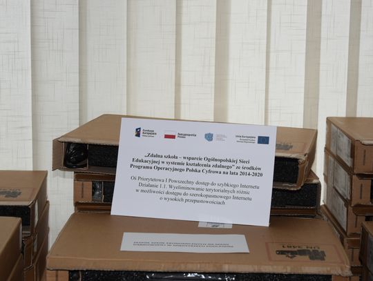 Powiat bialski: Komputery dla szkół