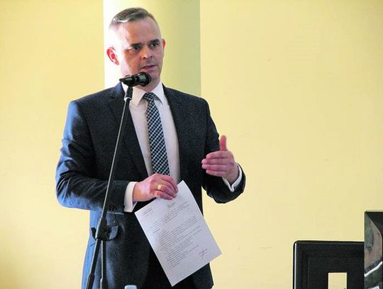 Powiat bialski: Wójt pozwał starostę!