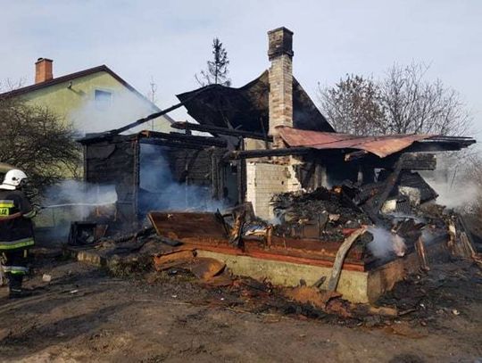 Powiat łosicki: Płomienie zabrały im dorobek życia