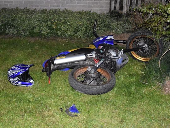 Powiat łukowski. 14-latek zderzył się z osobówką